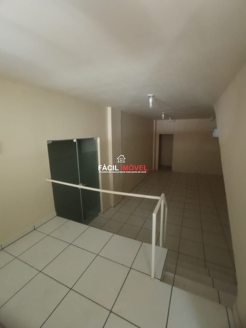 Conjunto Comercial-Sala para alugar com 1 quarto, 33m² - Foto 2