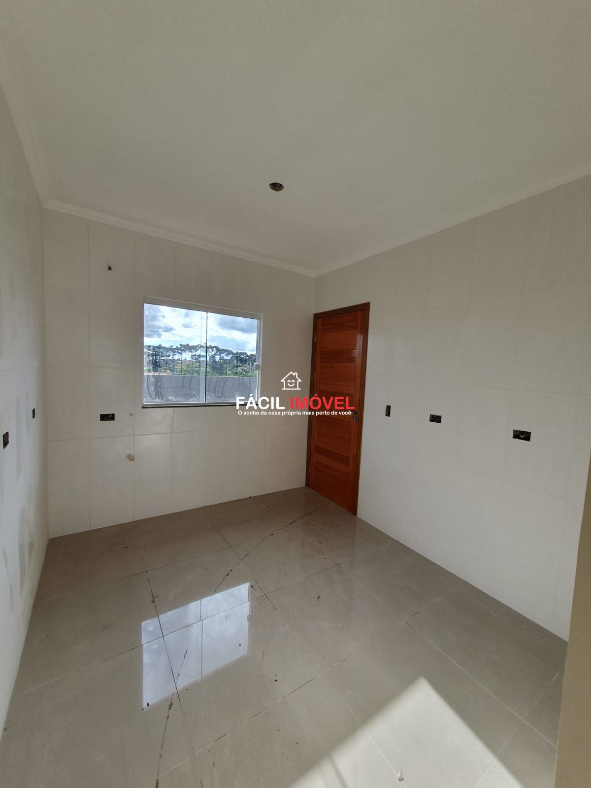 Casa à venda com 2 quartos, 53m² - Foto 3