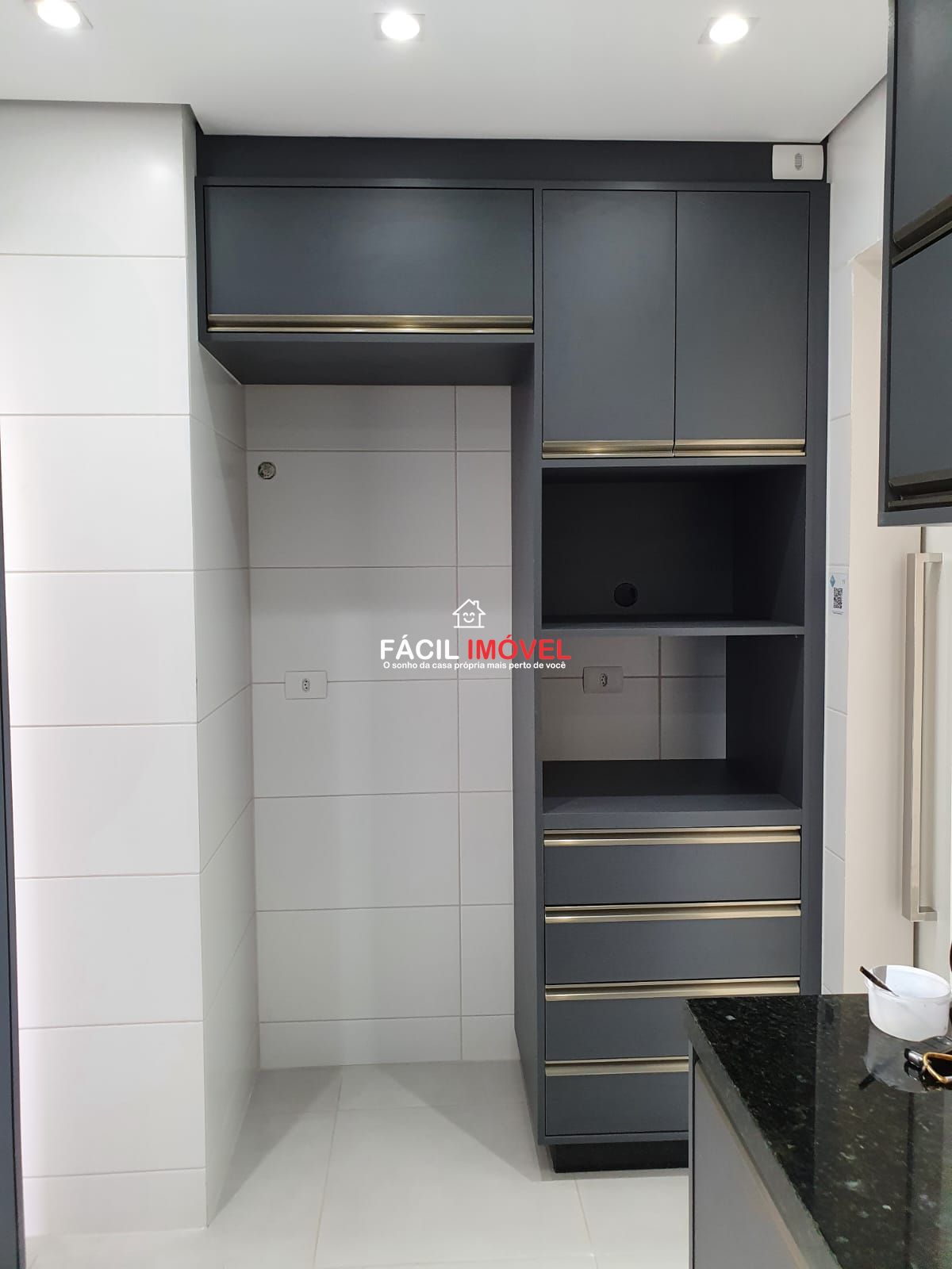 Apartamento à venda com 3 quartos, 95m² - Foto 13