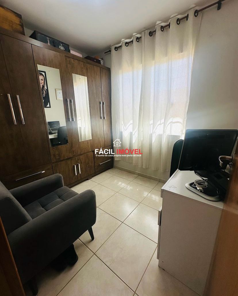 Casa à venda com 3 quartos, 60m² - Foto 5