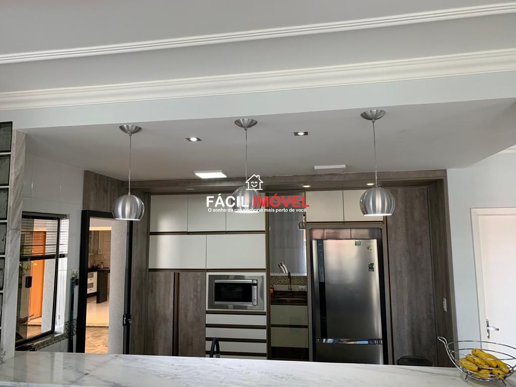 Casa, 3 quartos, 240 m² - Foto 9