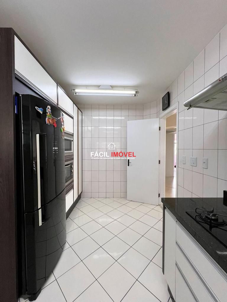 Apartamento à venda com 3 quartos, 124m² - Foto 6