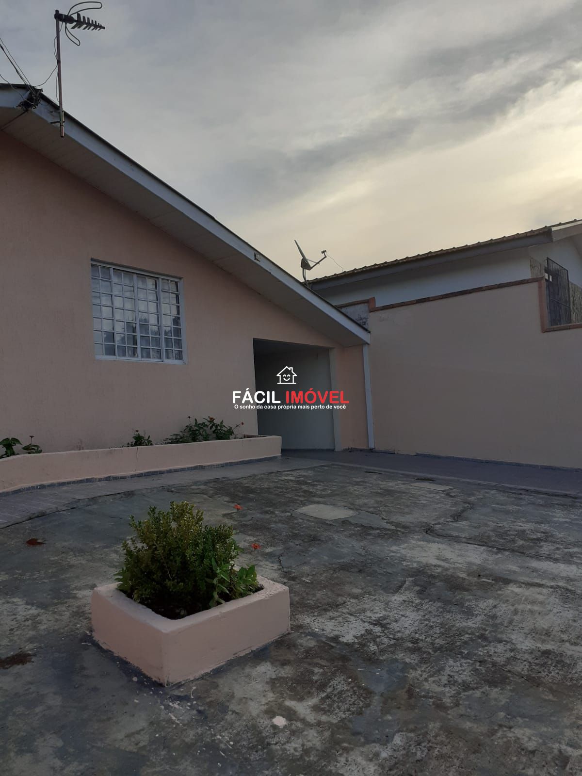 Casa à venda com 2 quartos, 120m² - Foto 3