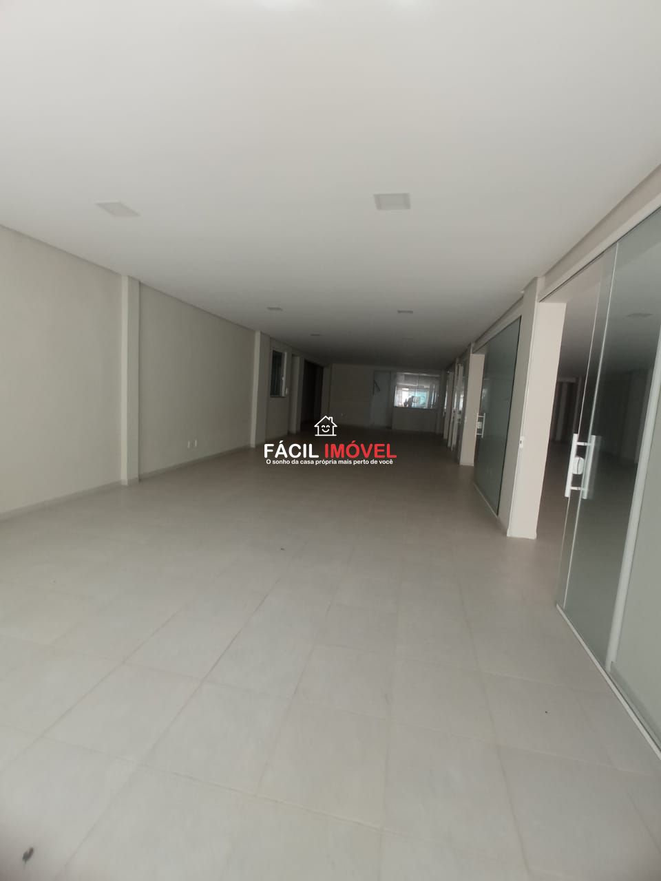 Conjunto Comercial-Sala para alugar com 1 quarto, 117m² - Foto 4