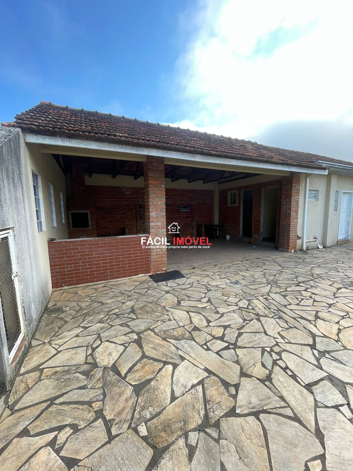 Casa à venda e aluguel com 3 quartos, 200m² - Foto 35