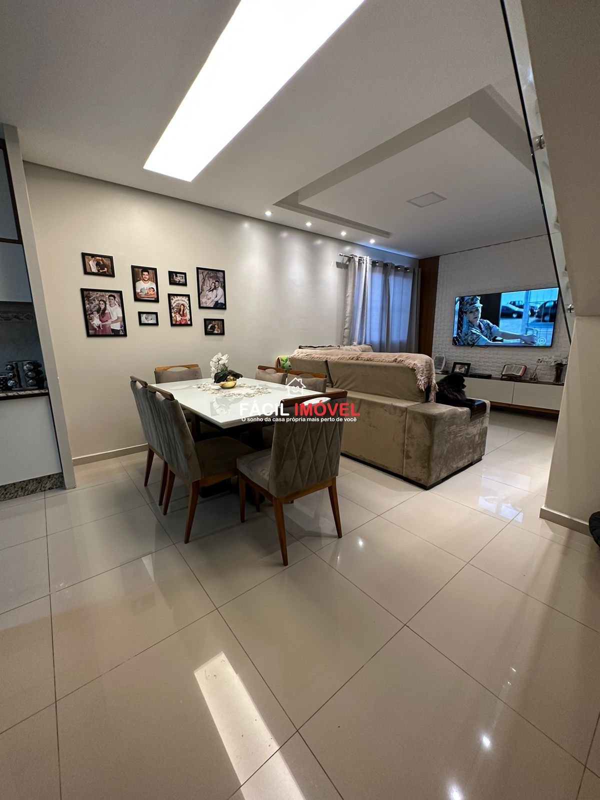 Sobrado à venda com 4 quartos, 120m² - Foto 3