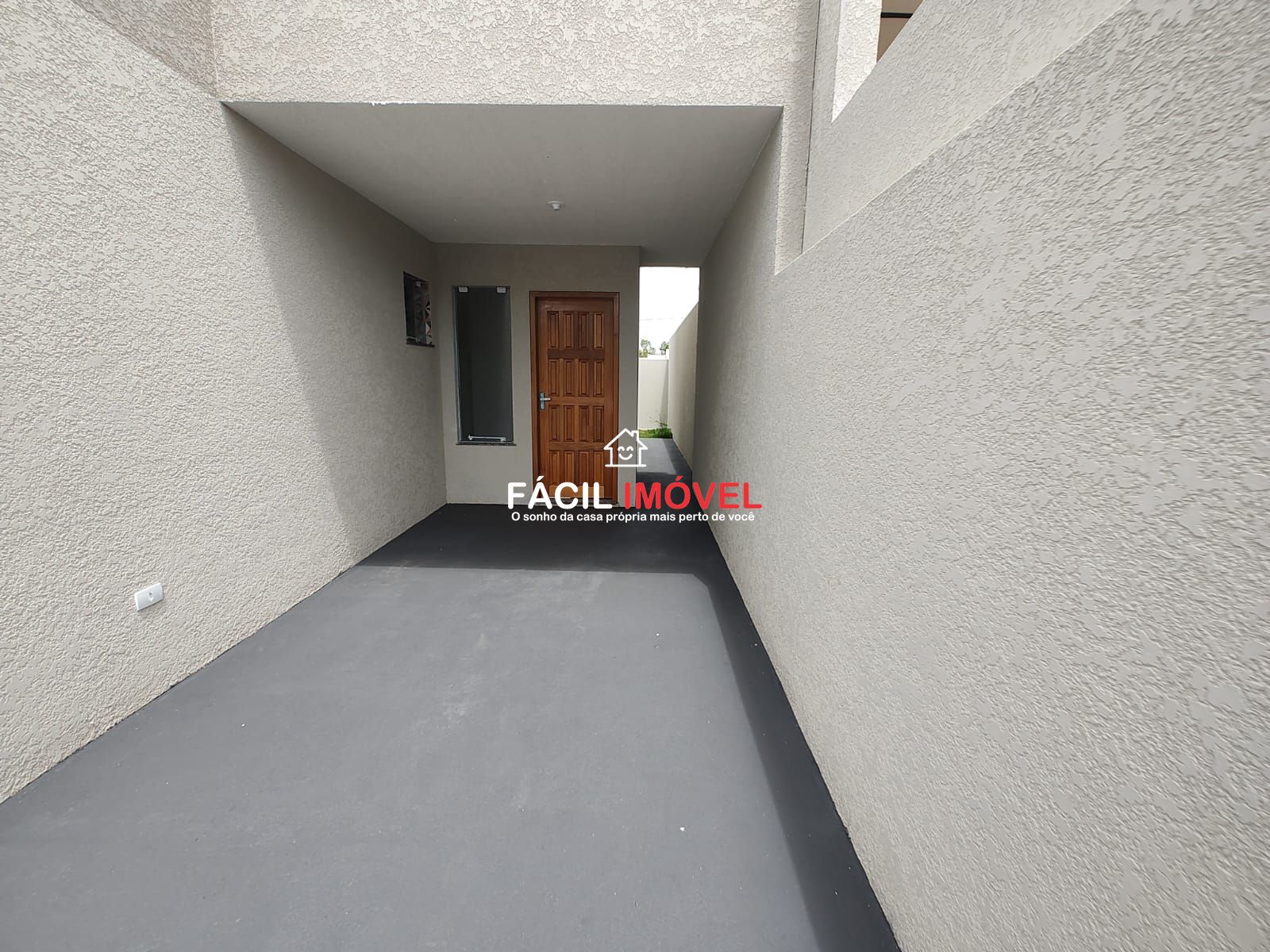 Casa à venda com 3 quartos, 60m² - Foto 2