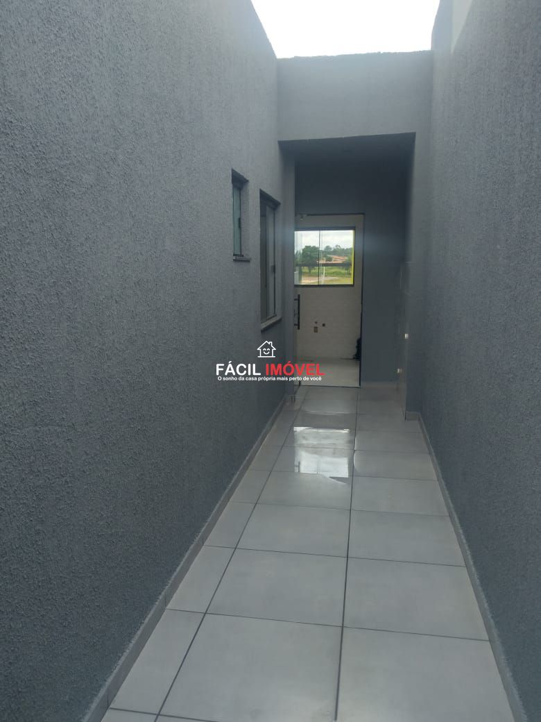 Casa à venda com 2 quartos, 65m² - Foto 9