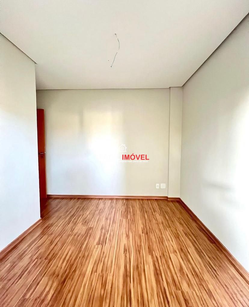 Apartamento à venda com 2 quartos, 77m² - Foto 6