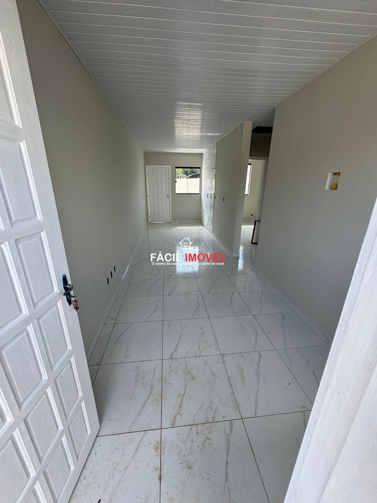 Casa à venda com 2 quartos, 50m² - Foto 3