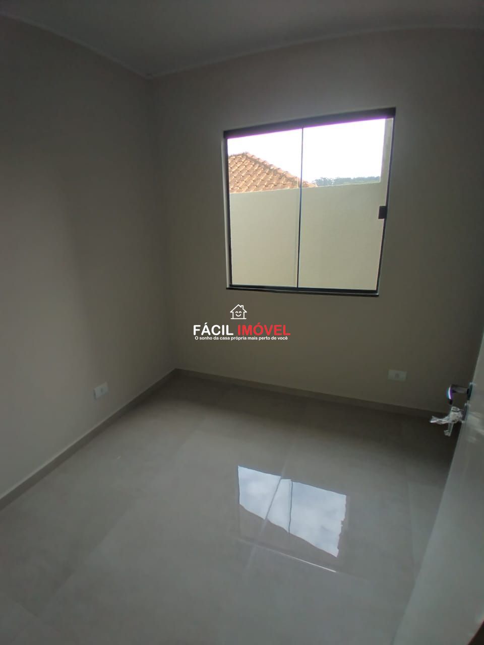 Casa à venda com 3 quartos, 67m² - Foto 5