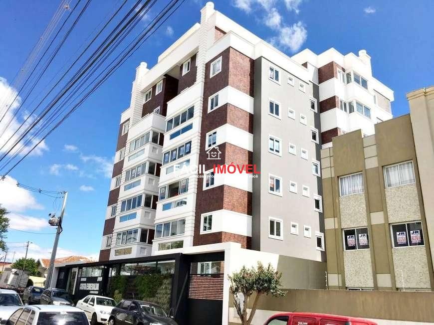 Apartamento à venda com 3 quartos, 157m² - Foto 2