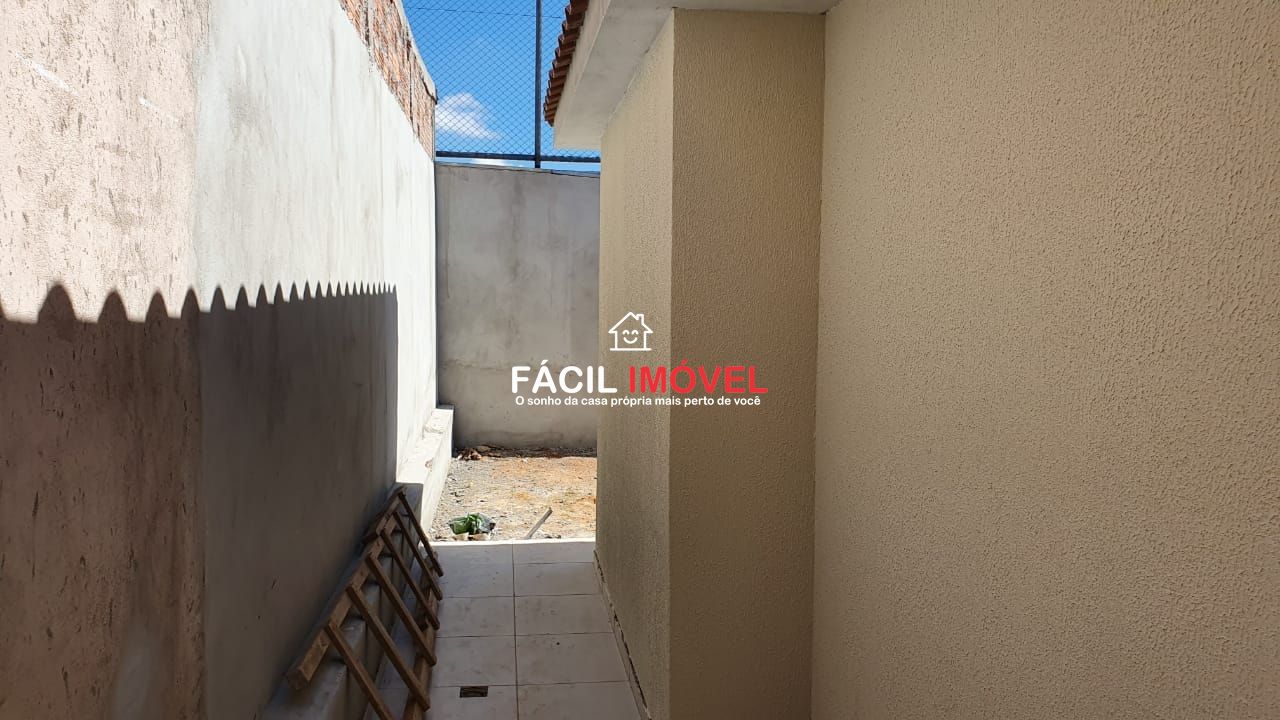 Casa à venda com 3 quartos, 75m² - Foto 5