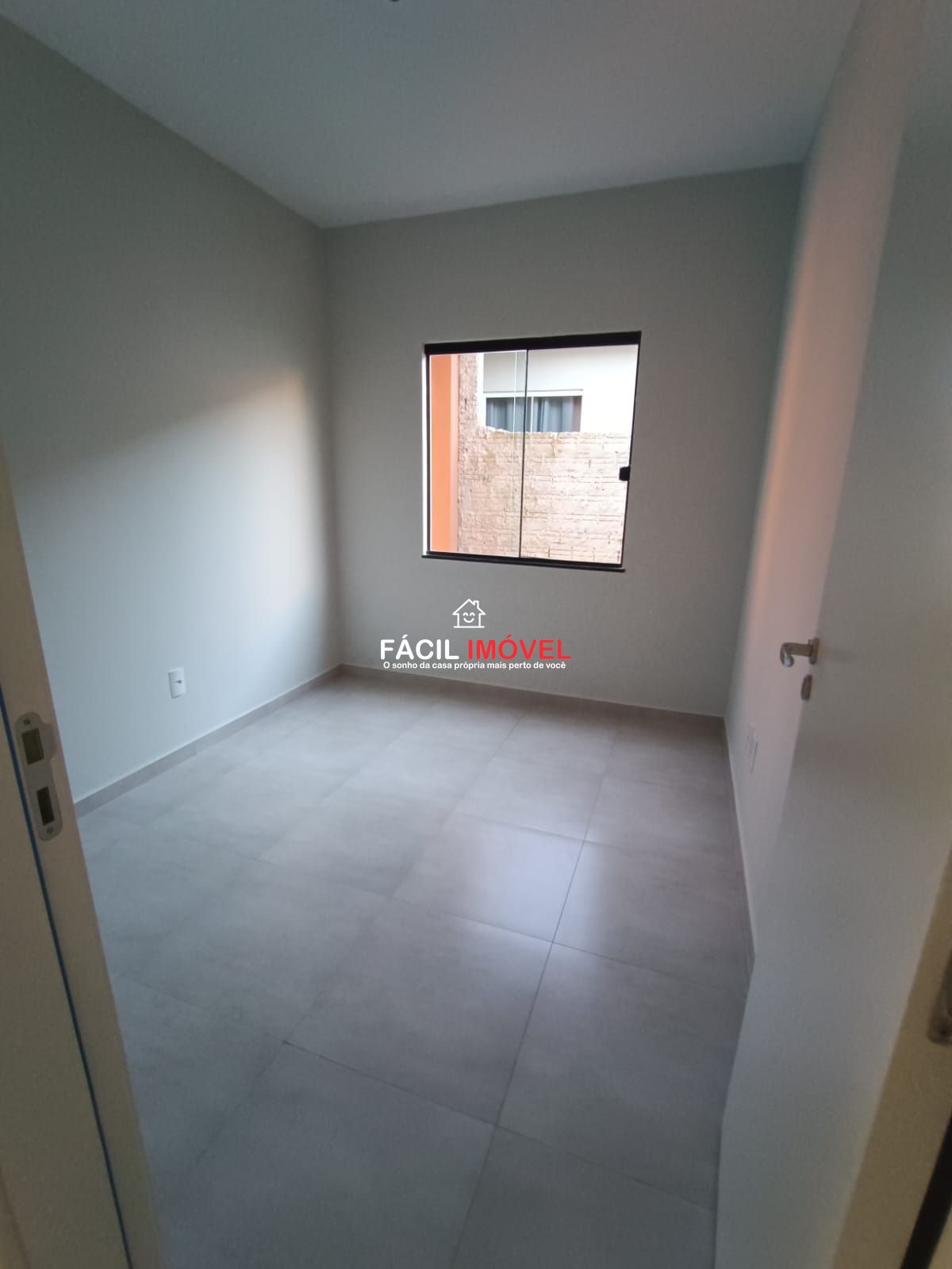 Casa à venda com 2 quartos, 60m² - Foto 5