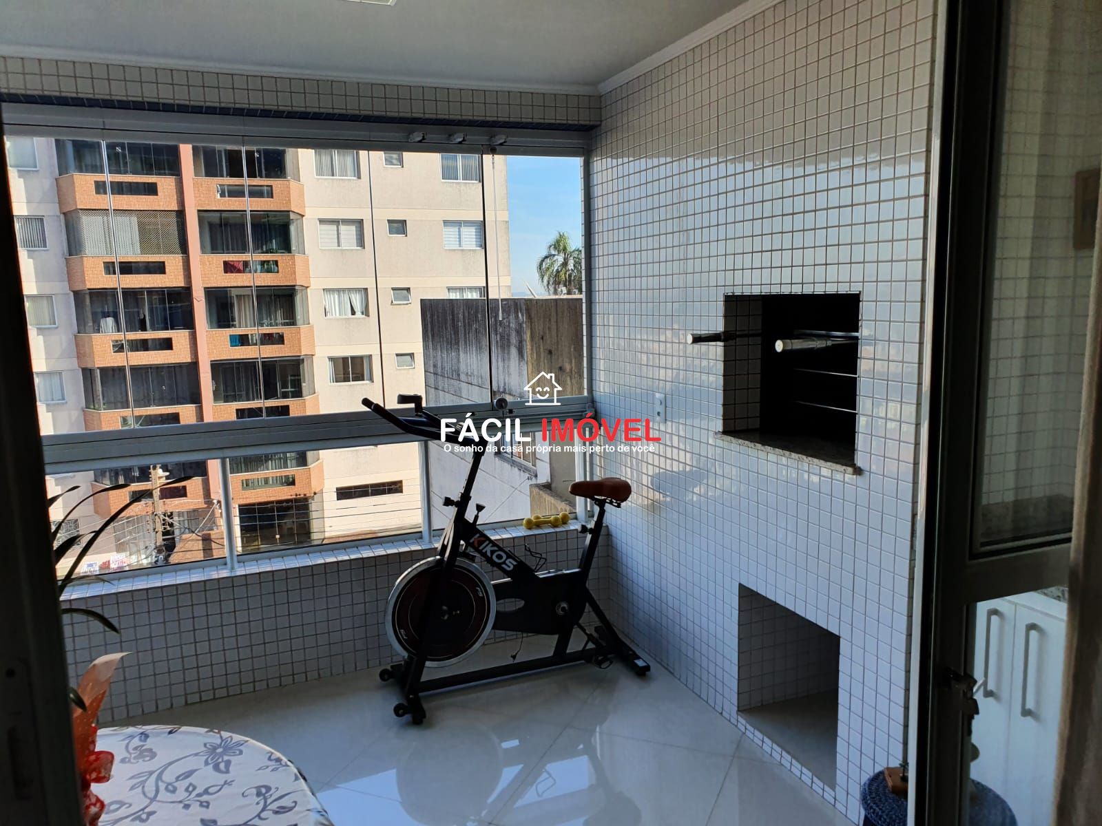 Apartamento à venda com 2 quartos, 65m² - Foto 12