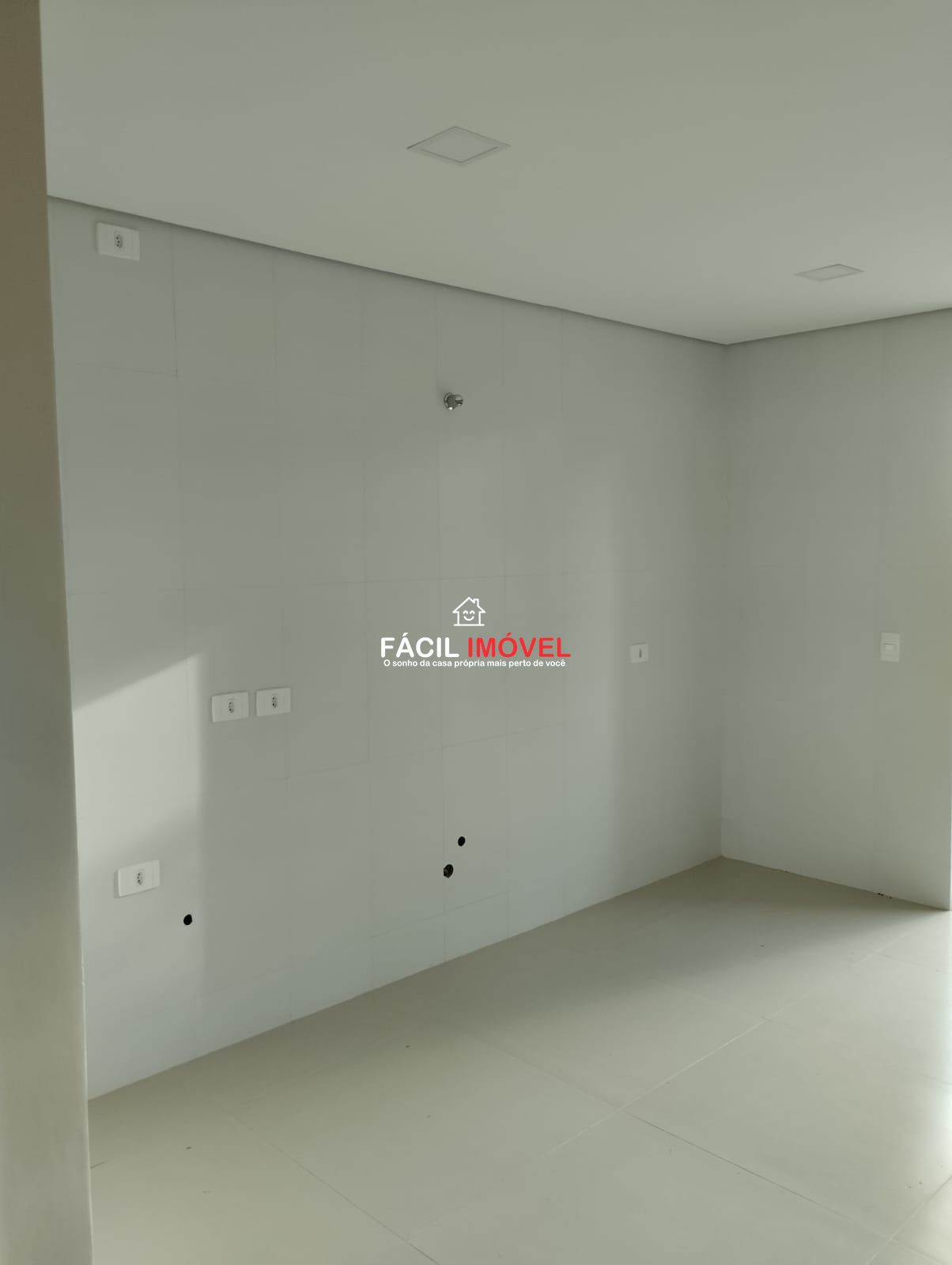 Sobrado à venda com 2 quartos, 75m² - Foto 4