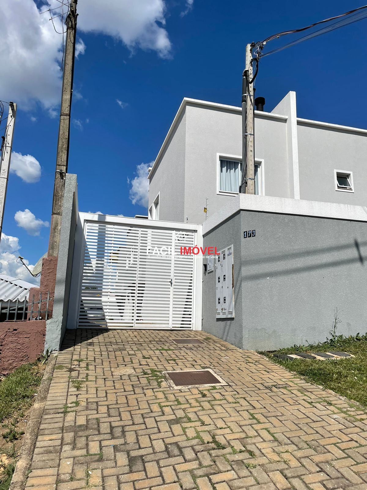 Sobrado à venda com 3 quartos, 103m² - Foto 1