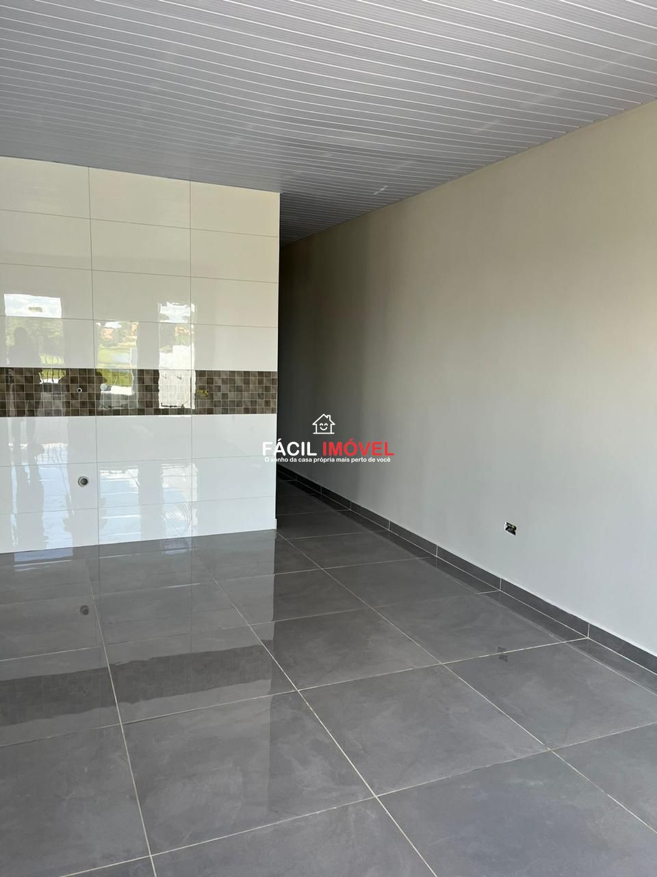 Casa à venda com 2 quartos, 55m² - Foto 3