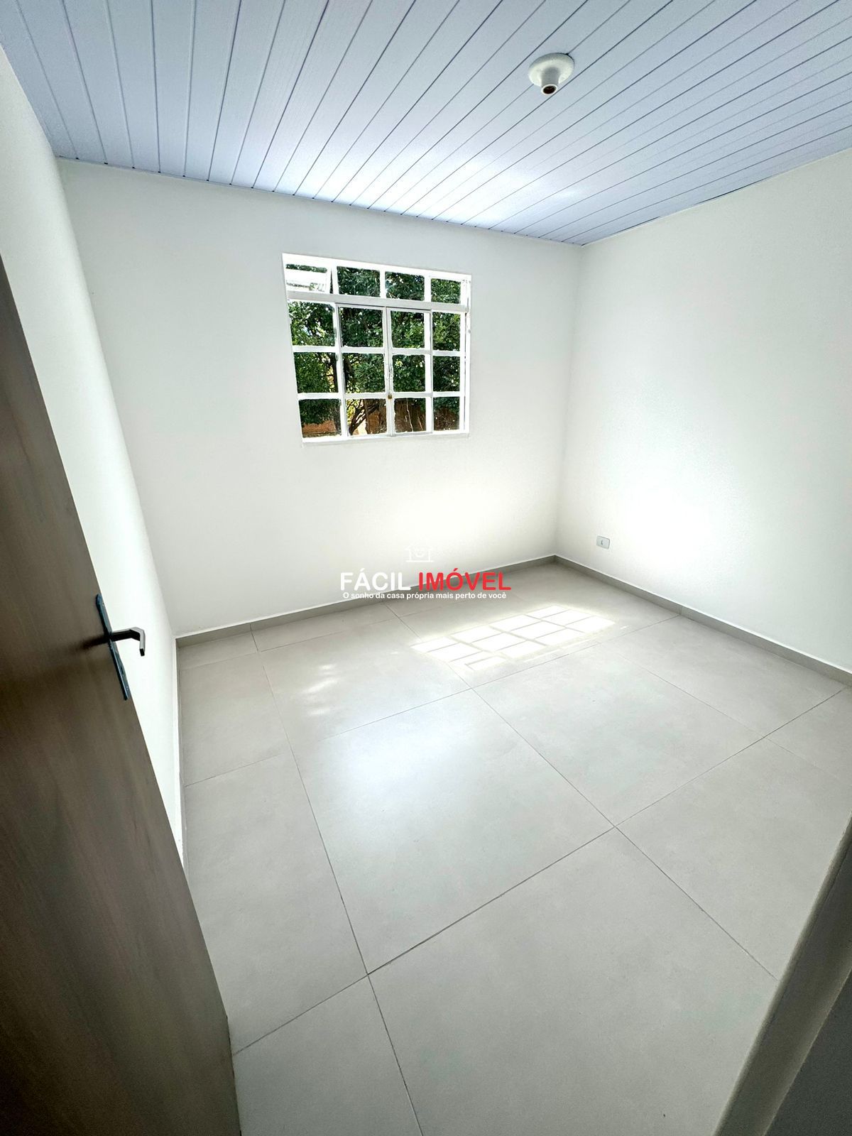 Casa à venda com 2 quartos, 60m² - Foto 15