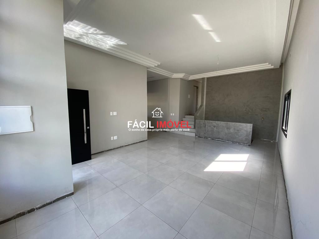 Casa à venda com 4 quartos, 234m² - Foto 2