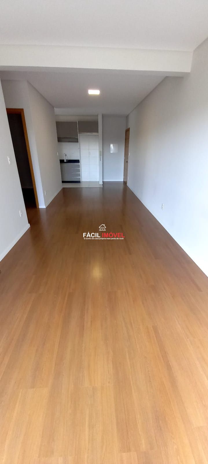 Apartamento à venda com 2 quartos, 75m² - Foto 4