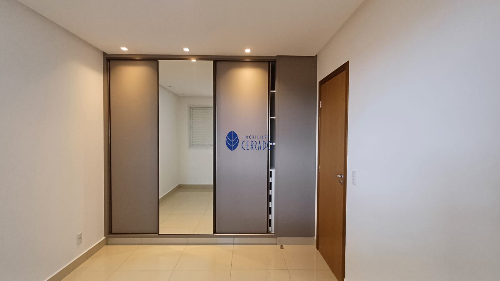 Apartamento para alugar com 3 quartos, 89m² - Foto 18