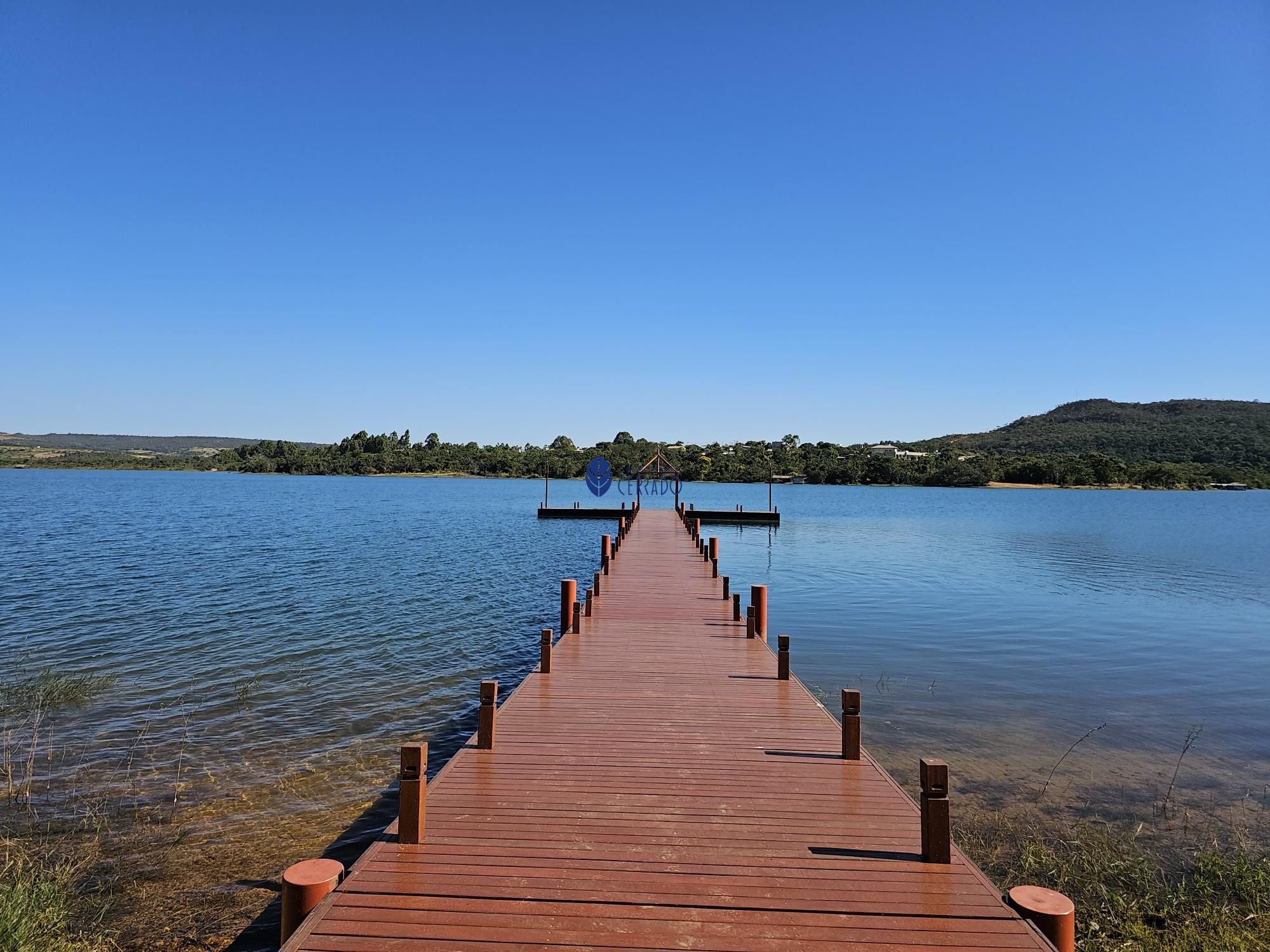 Excelente lote no lago corumbá iv condomínio portal do prata
