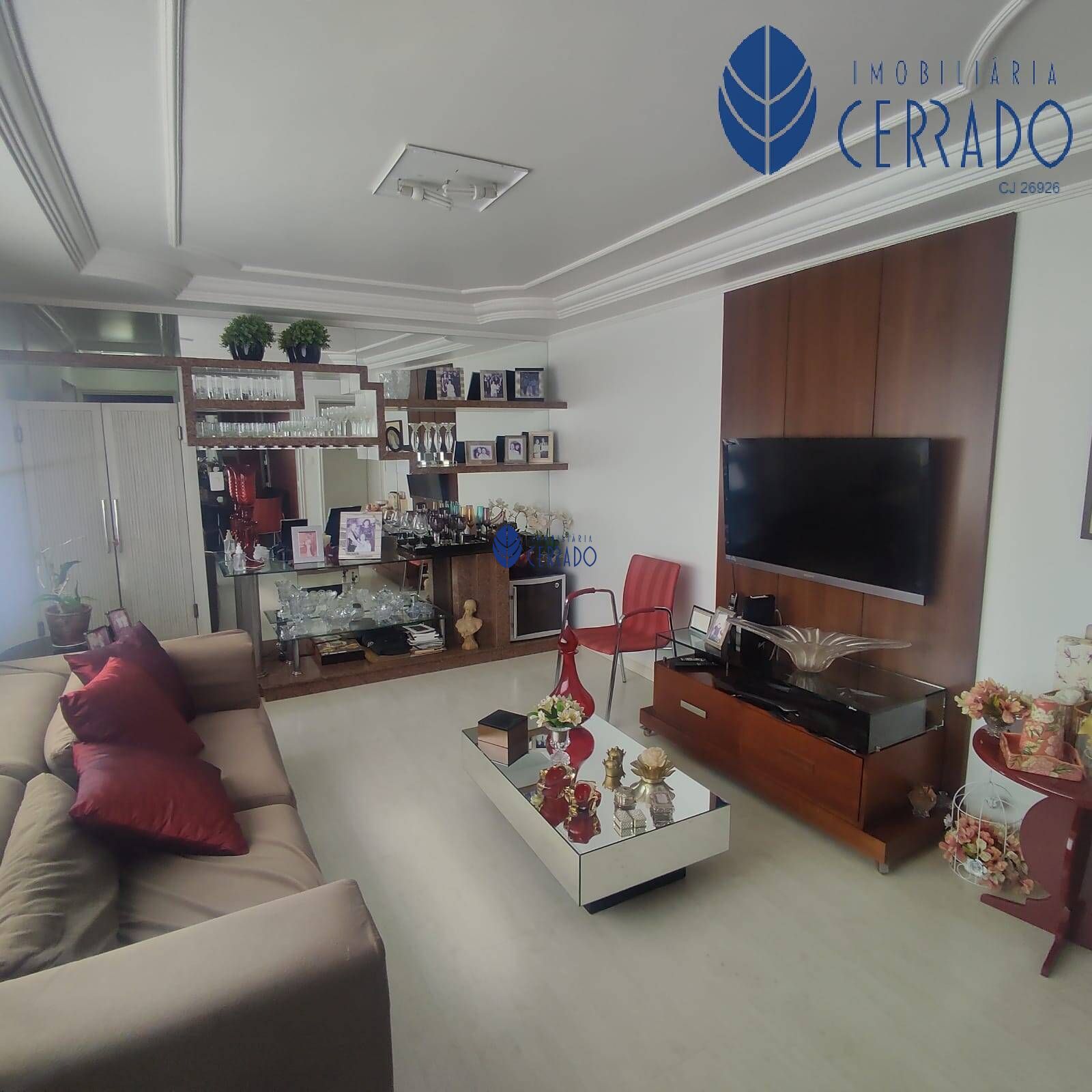 Apartamento  venda  no Setor Central - Anpolis, GO. Imveis