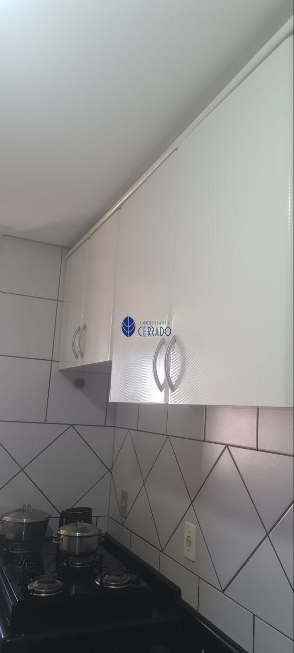 Apartamento com 3 Dormitórios à venda, 70 m² por R$ 260.000,00