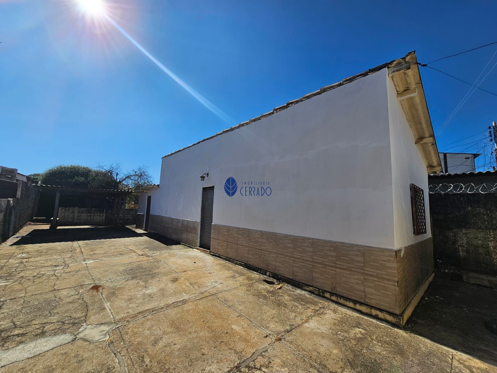 Casa, 1 quarto, 75 m² - Foto 1