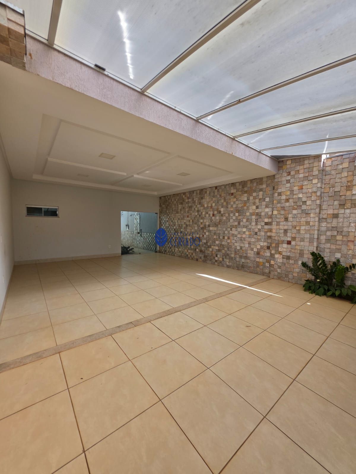 Casa, 4 quartos, 302 m² - Foto 2