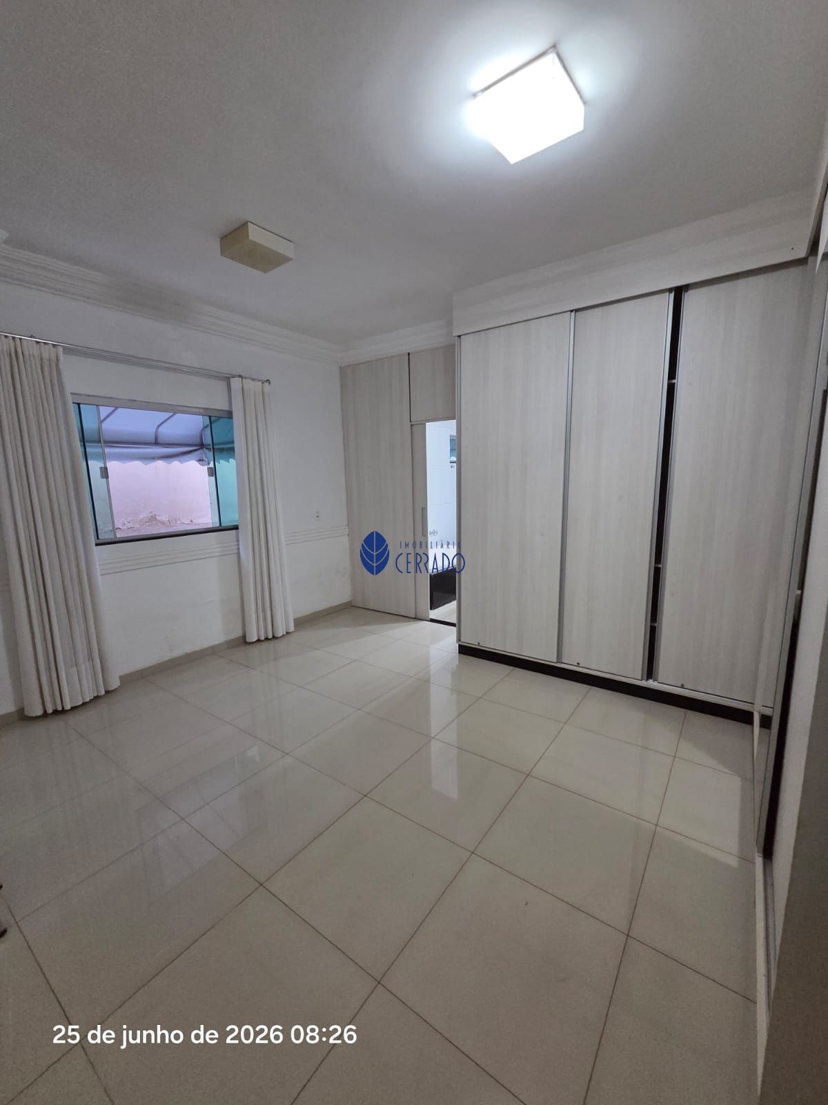 Casa à venda no anápolis city – exclusividade e segurança em