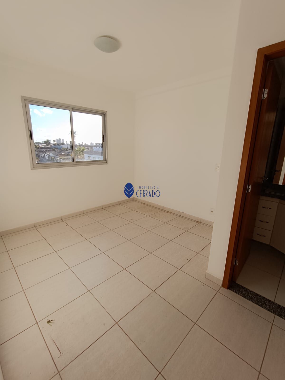 Apartamento para alugar com 2 quartos, 60m² - Foto 8