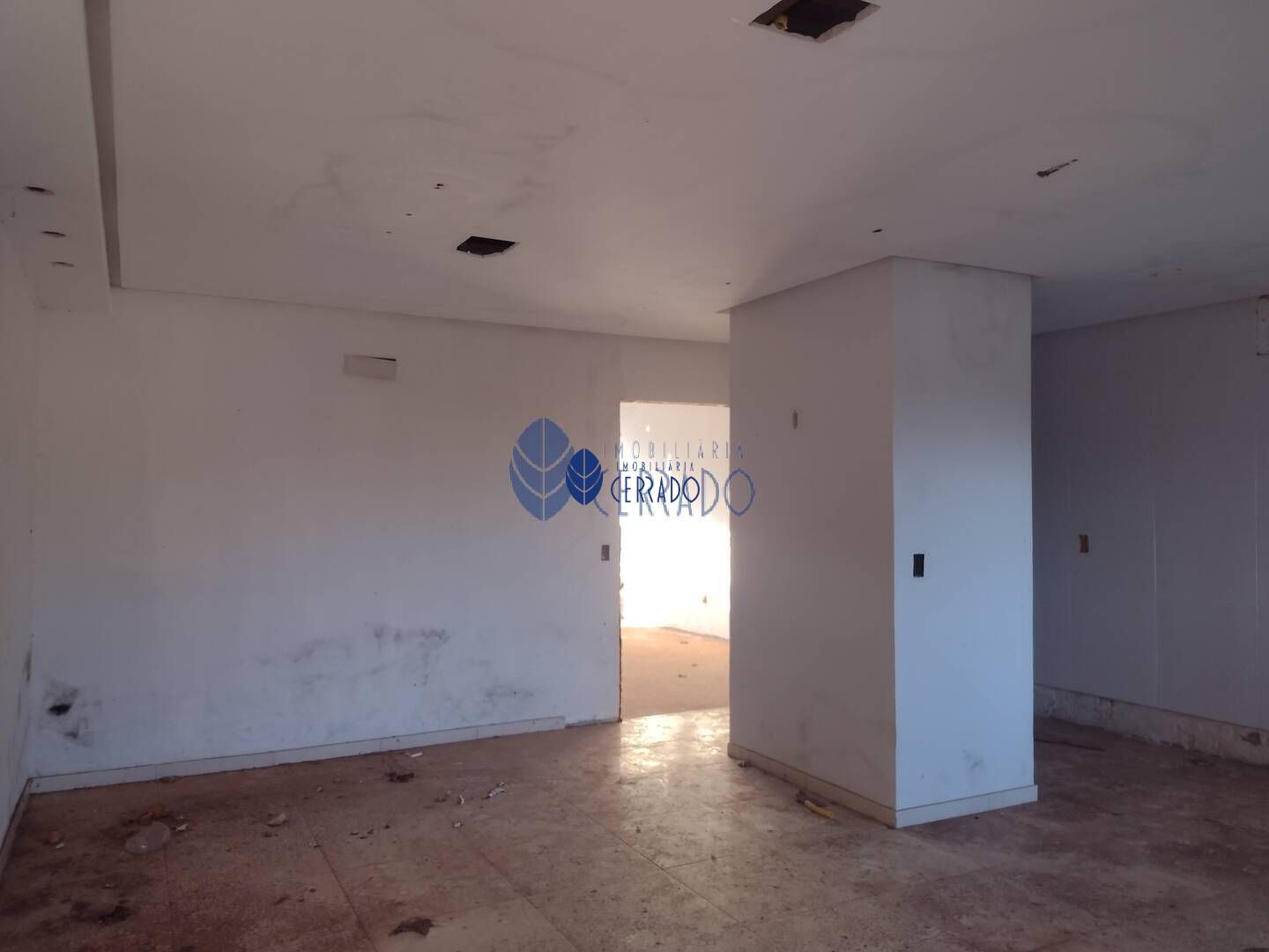 Loja / Salão / Ponto Comercial de 160m² no bairro Nova Alexandrina, em Anápolis | Eu Corretor
