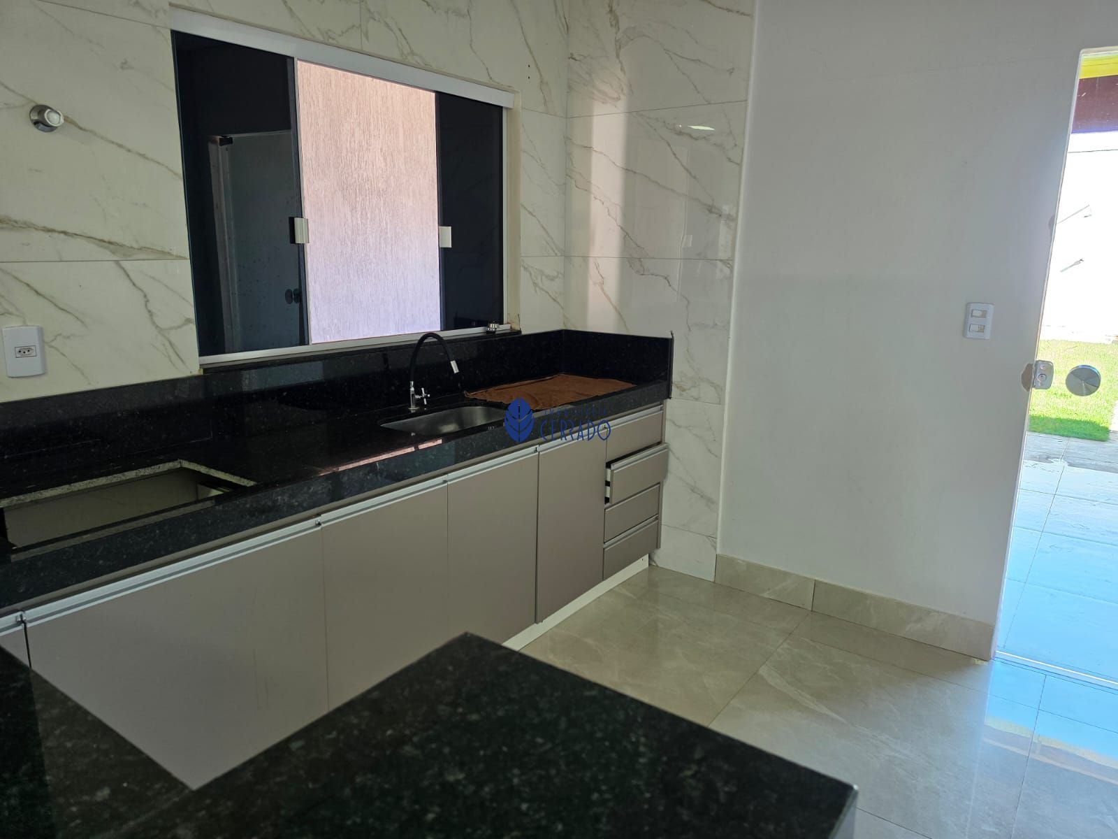 Casa, 3 quartos, 230 m² - Foto 9