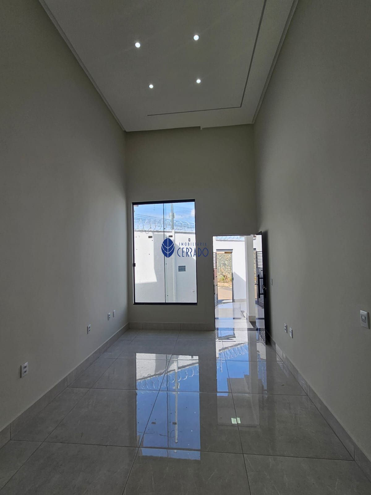 Casa com 3 Dormitórios à venda, 240 m² por R$ 580.000,00 Casa com 3 Dormitórios à venda, 240 m² por R$ 580.000,00