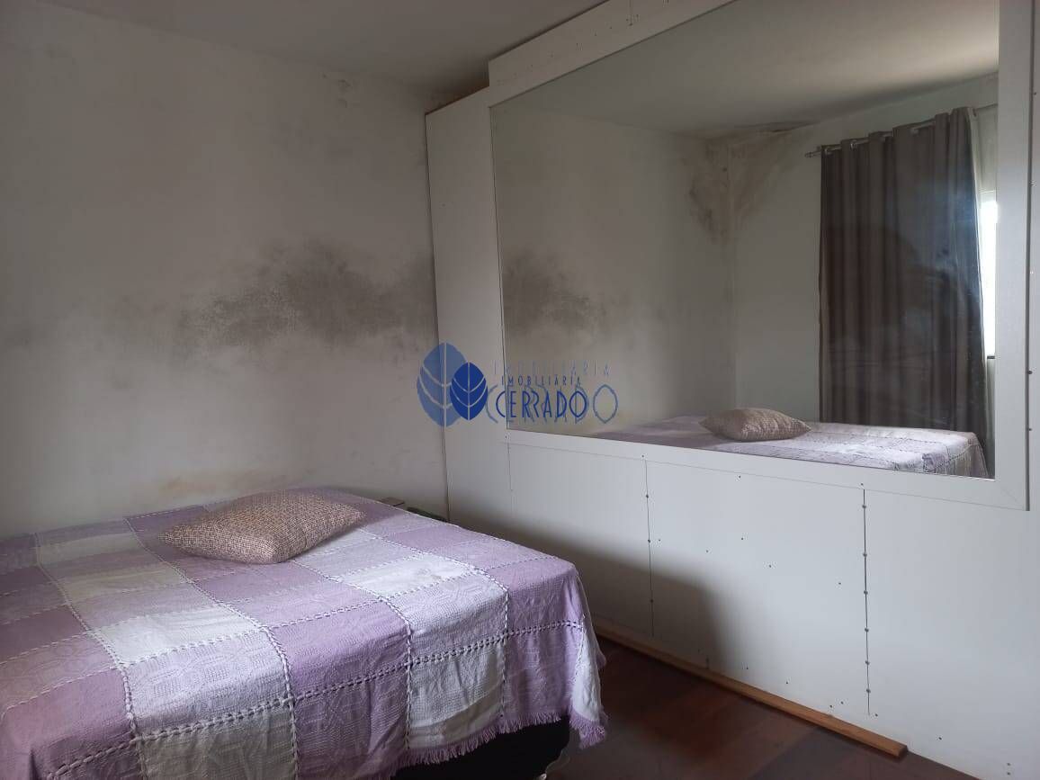Casa com 4 Dormitórios à venda, 350 m² por R$ 700.000,00