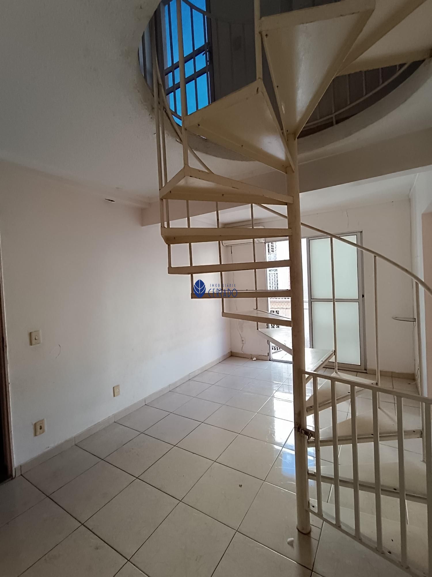 Apartamento com 3 Dormitórios para alugar, 63 m² por R$ 1.220,00