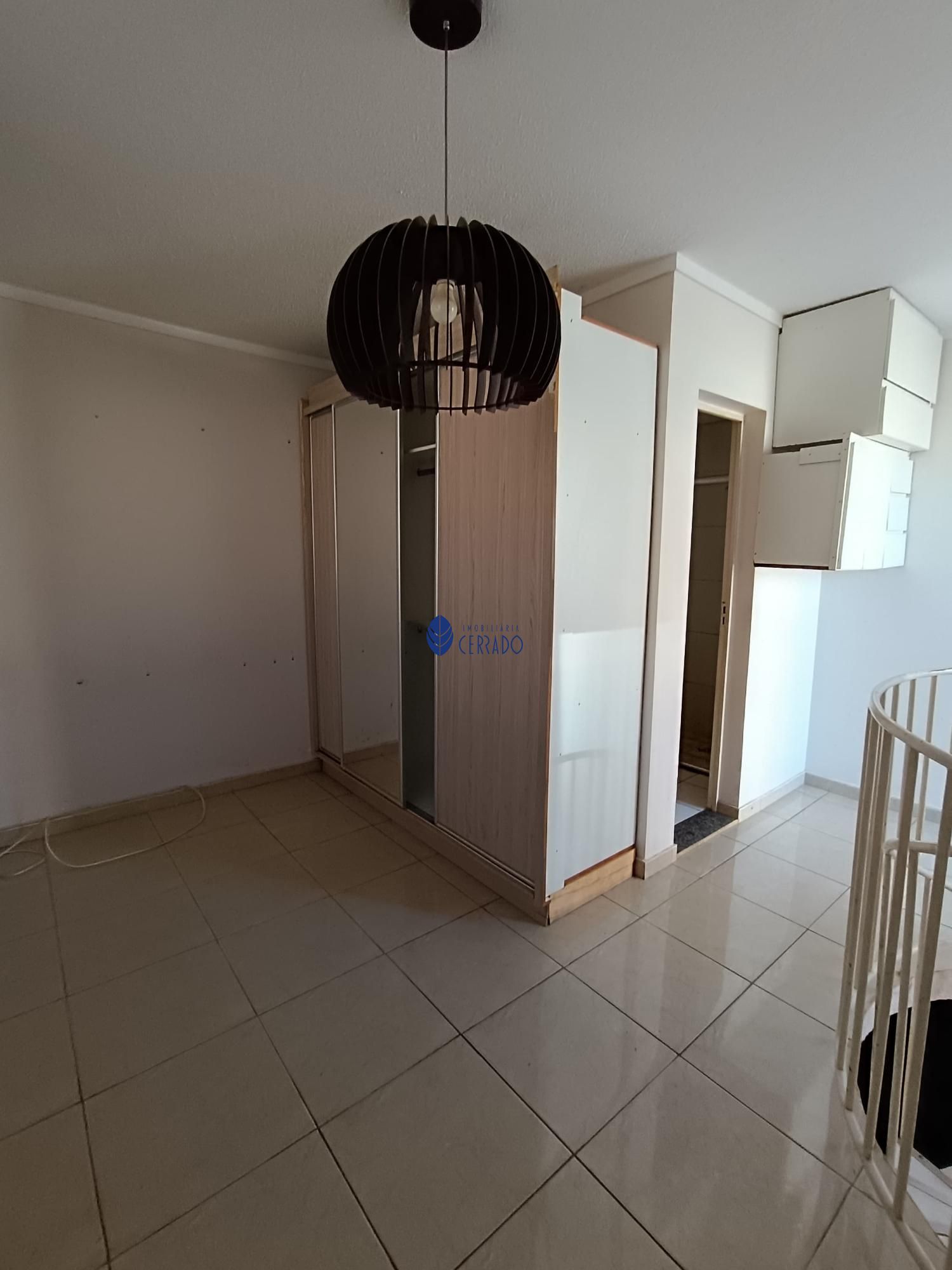 Apartamento com 3 Dormitórios para alugar, 63 m² por R$ 1.220,00