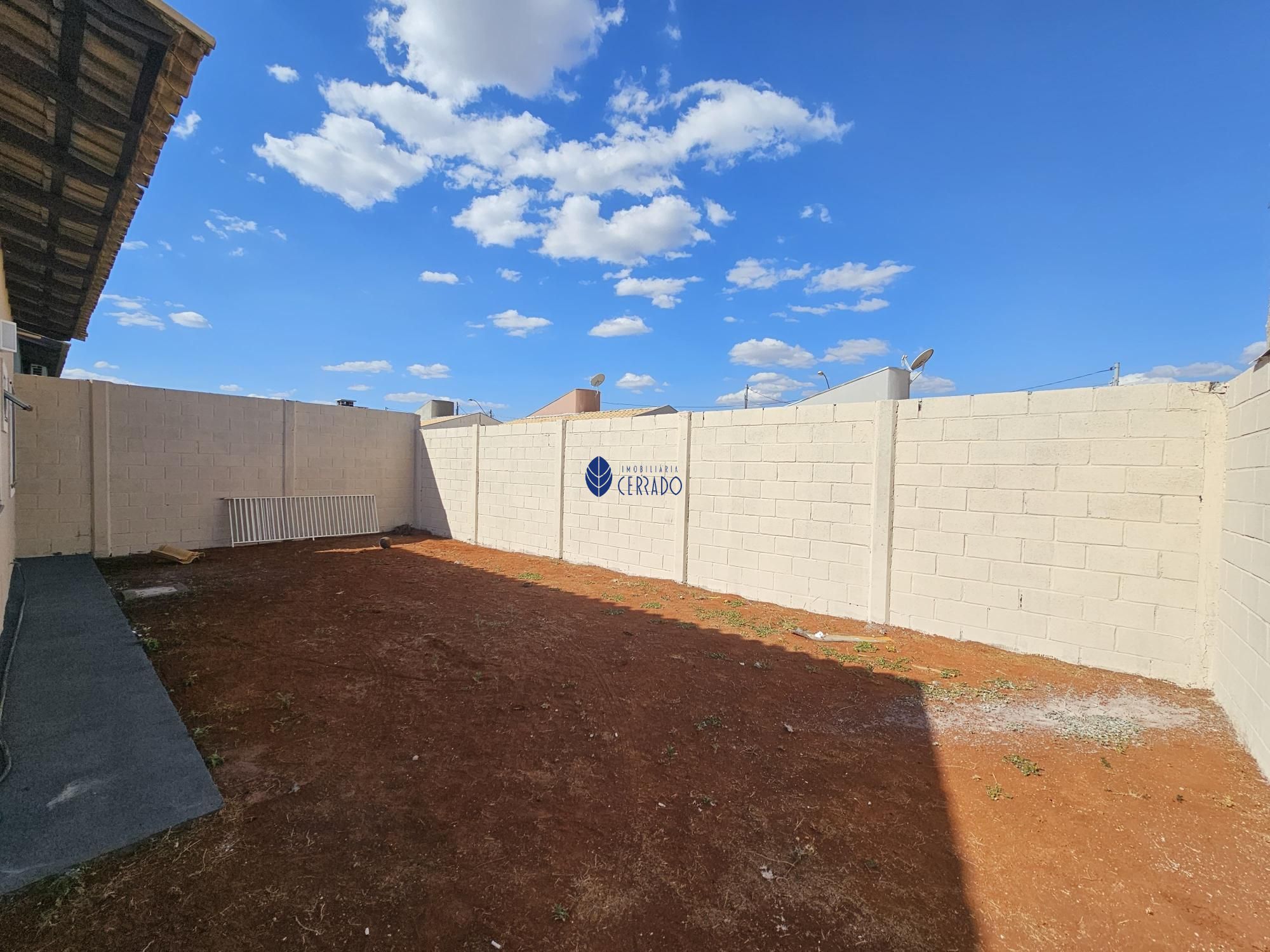 Casa para alugar com 3 quartos, 100m² - Foto 21