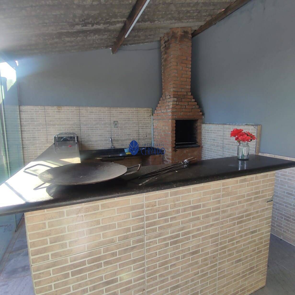 Casa à venda com 4 quartos, 200m² - Foto 12