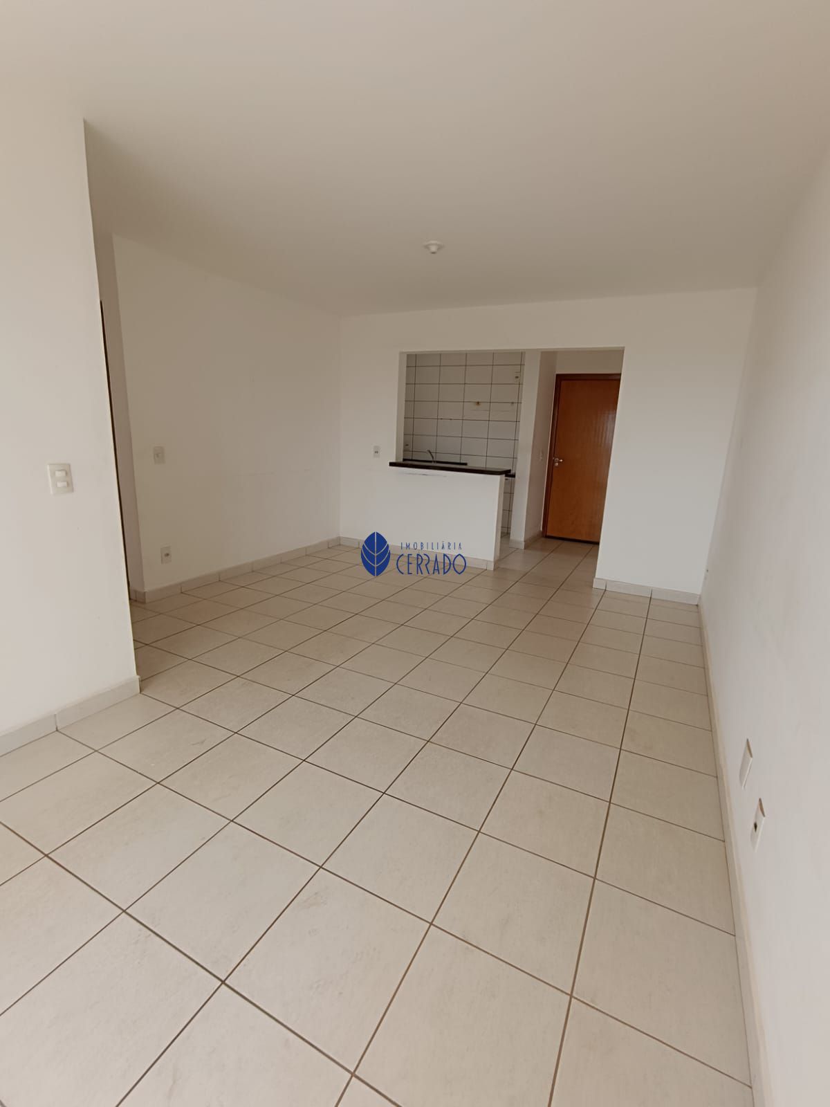 Apartamento com 3 Dormitórios à venda, 77 m² por R$ 340.000,00
