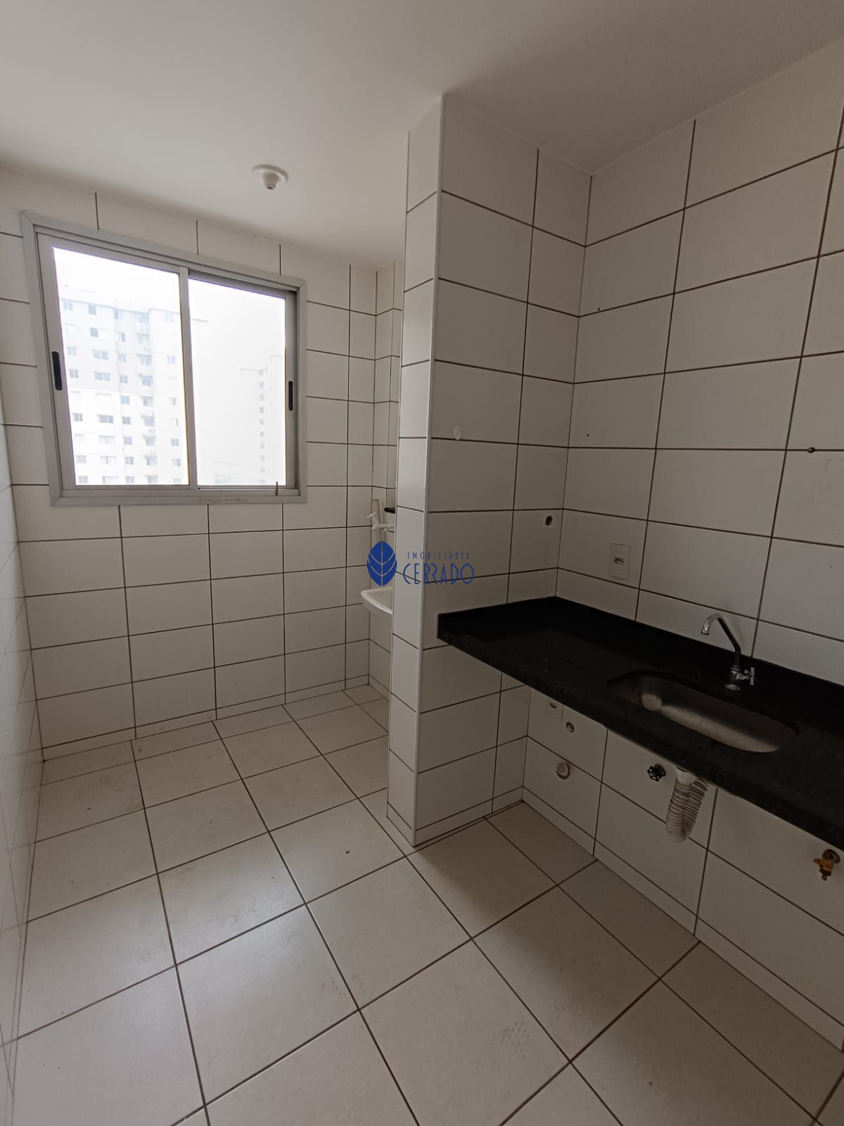 Apartamento com 3 Dormitórios à venda, 77 m² por R$ 340.000,00