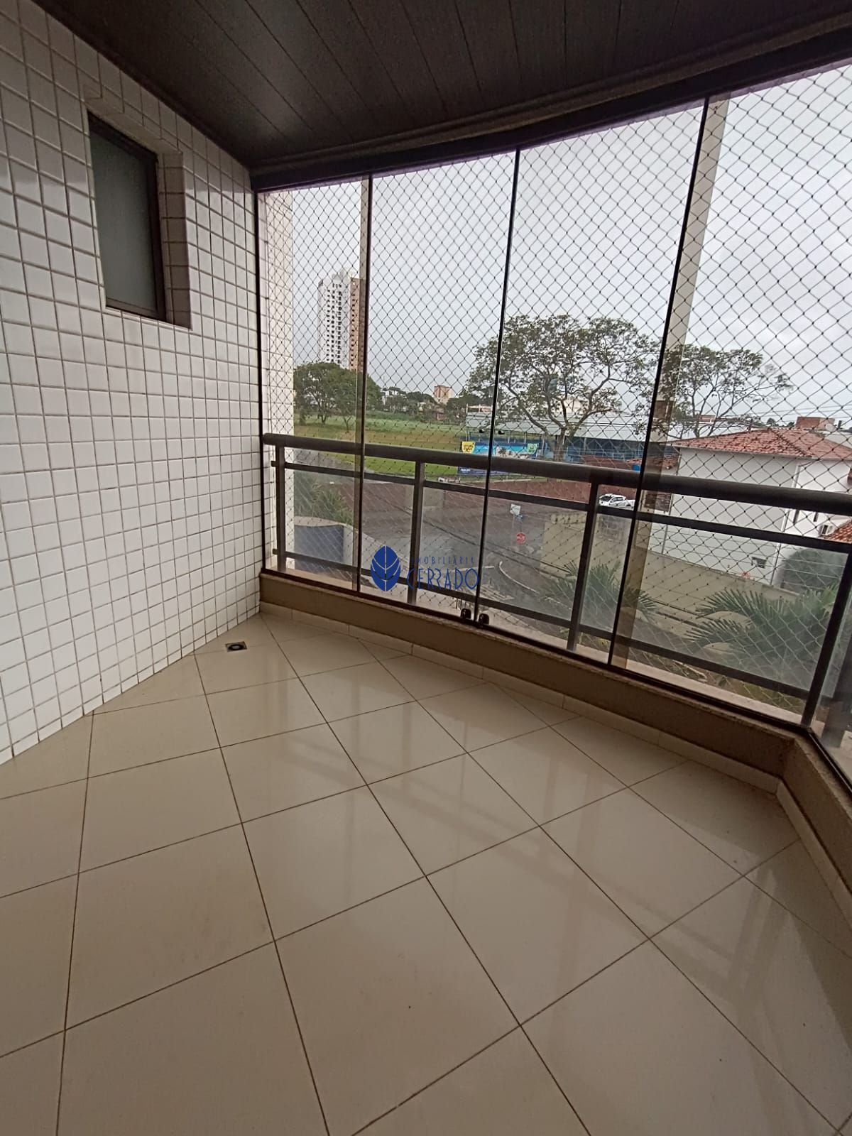 Apartamento para alugar com 4 quartos, 189m² - Foto 10