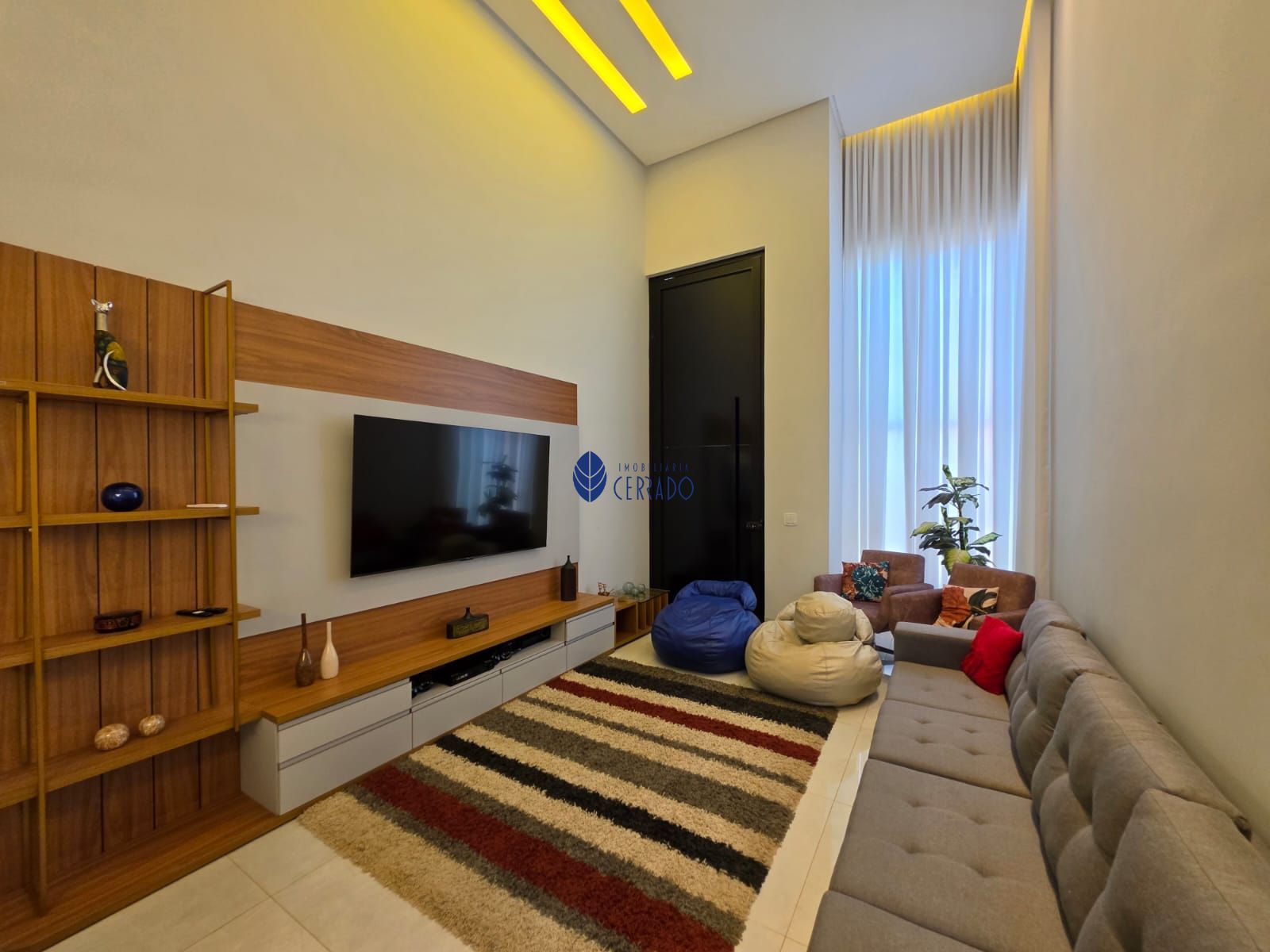 Casa de 4 quartos, 430m² no bairro Anápolis City, em Anápolis | Eu Corretor