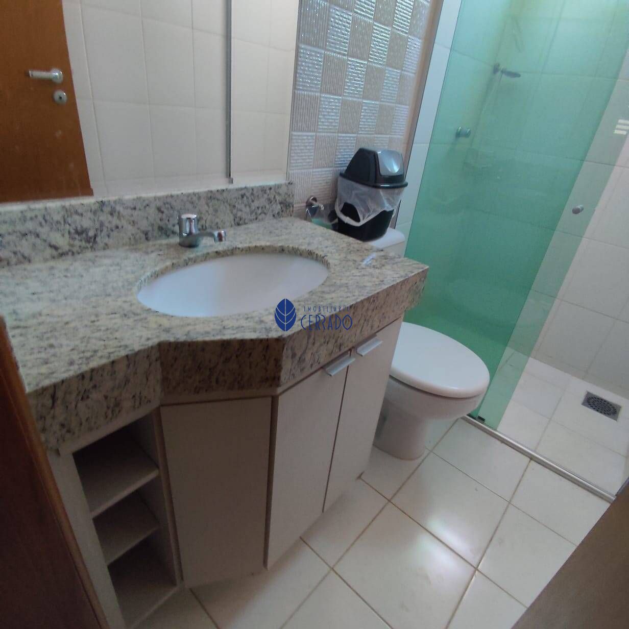 img33725643