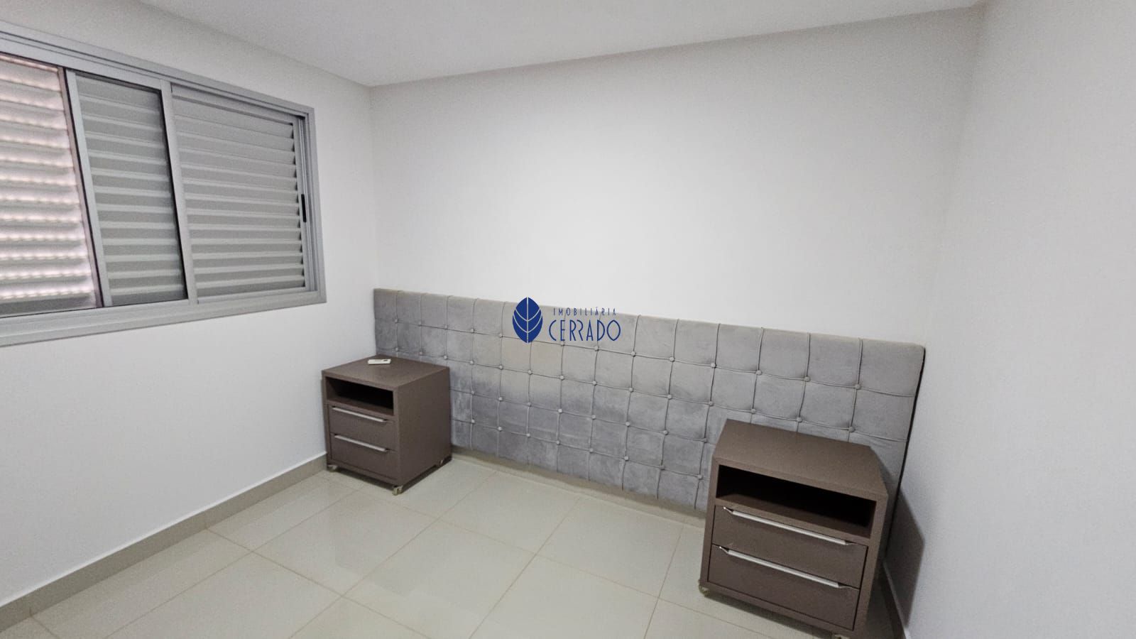 Apartamento para alugar com 3 quartos, 99m² - Foto 7