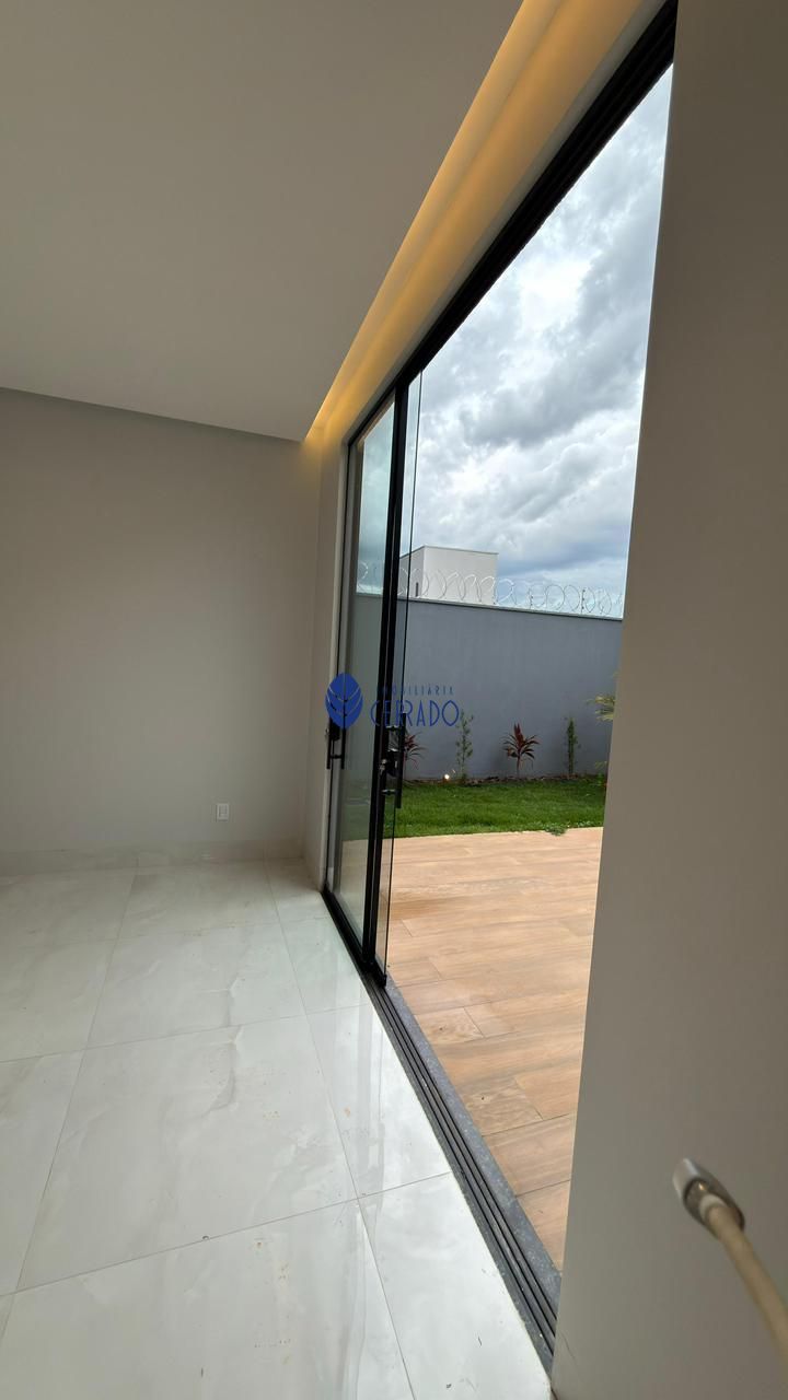 Casa, 3 quartos, 352 m² - Foto 4