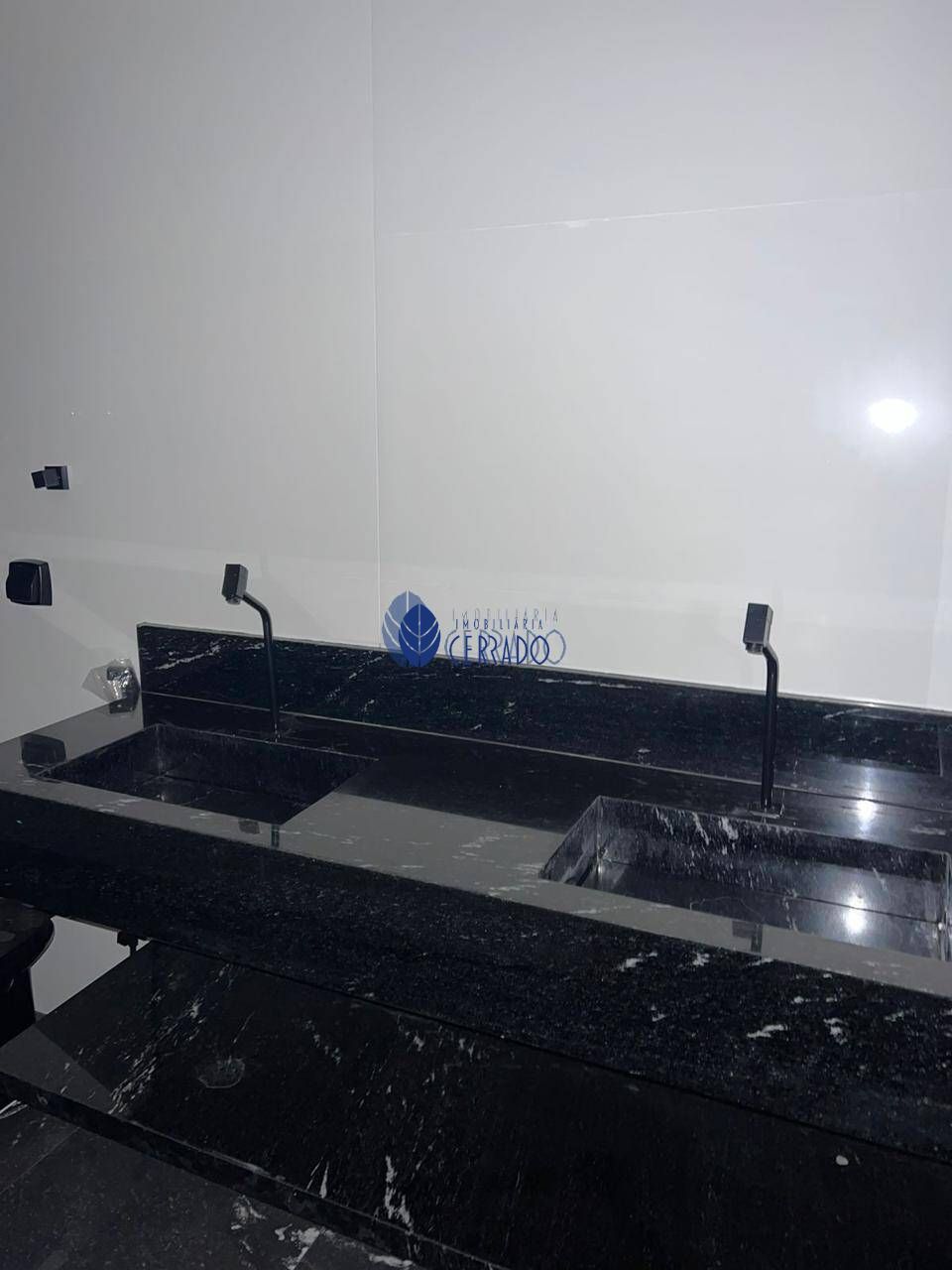 img31532824