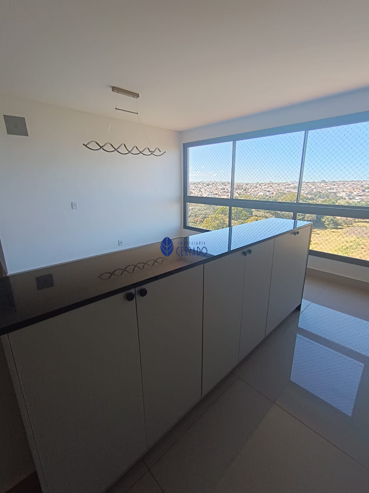 Apartamento para alugar com 3 quartos, 96m² - Foto 9